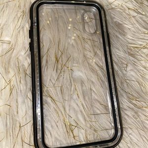 iPhone XR LifeProof Case